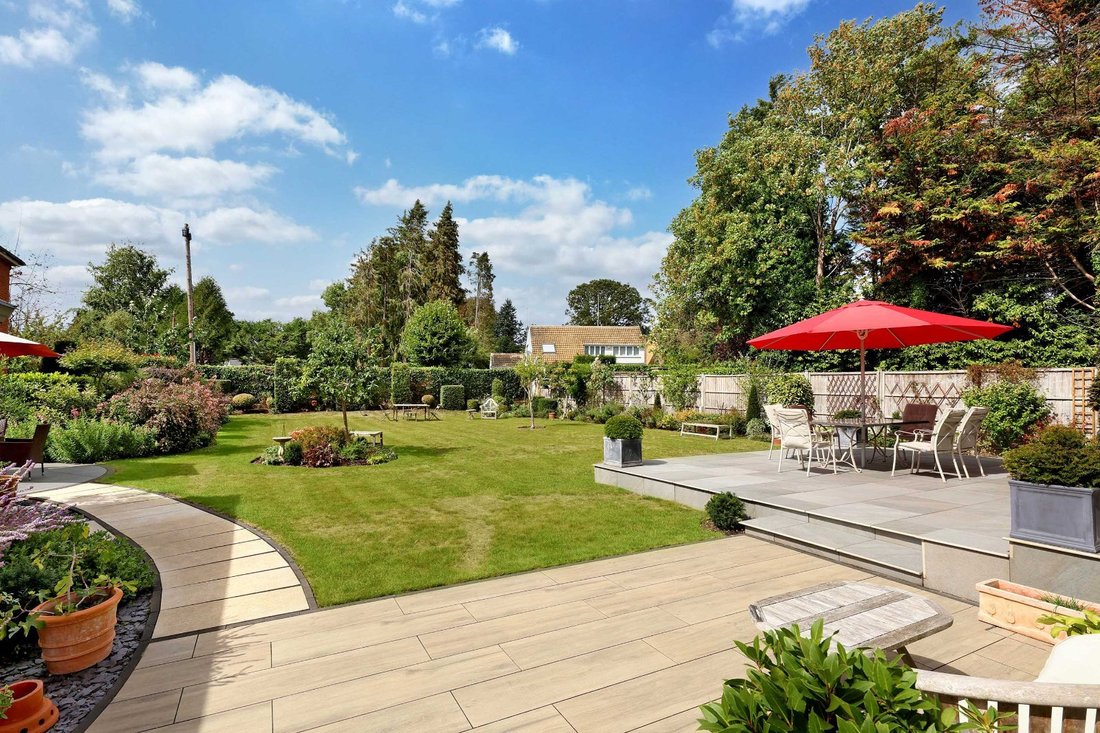House in Maidenhead Court, England 2 - 18280516