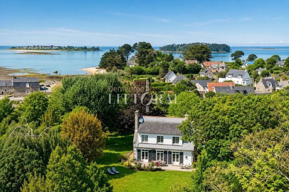 Estate in Pleumeur-Bodou, Brittany, France 1 - 14926746