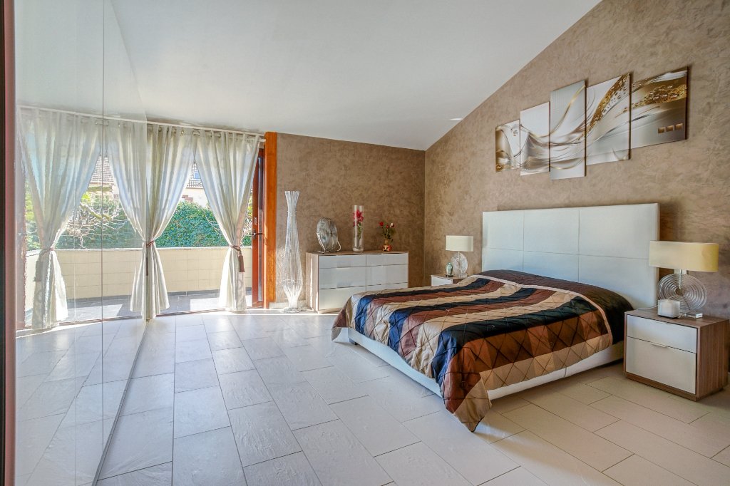 Villa in Centre Ville, Viry-Chatillon, France 3 - 18282925