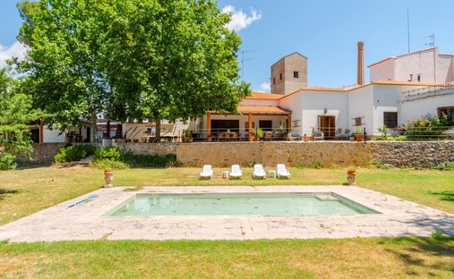 Farm Ranch in Requena, Land Valencia, Spanien 1