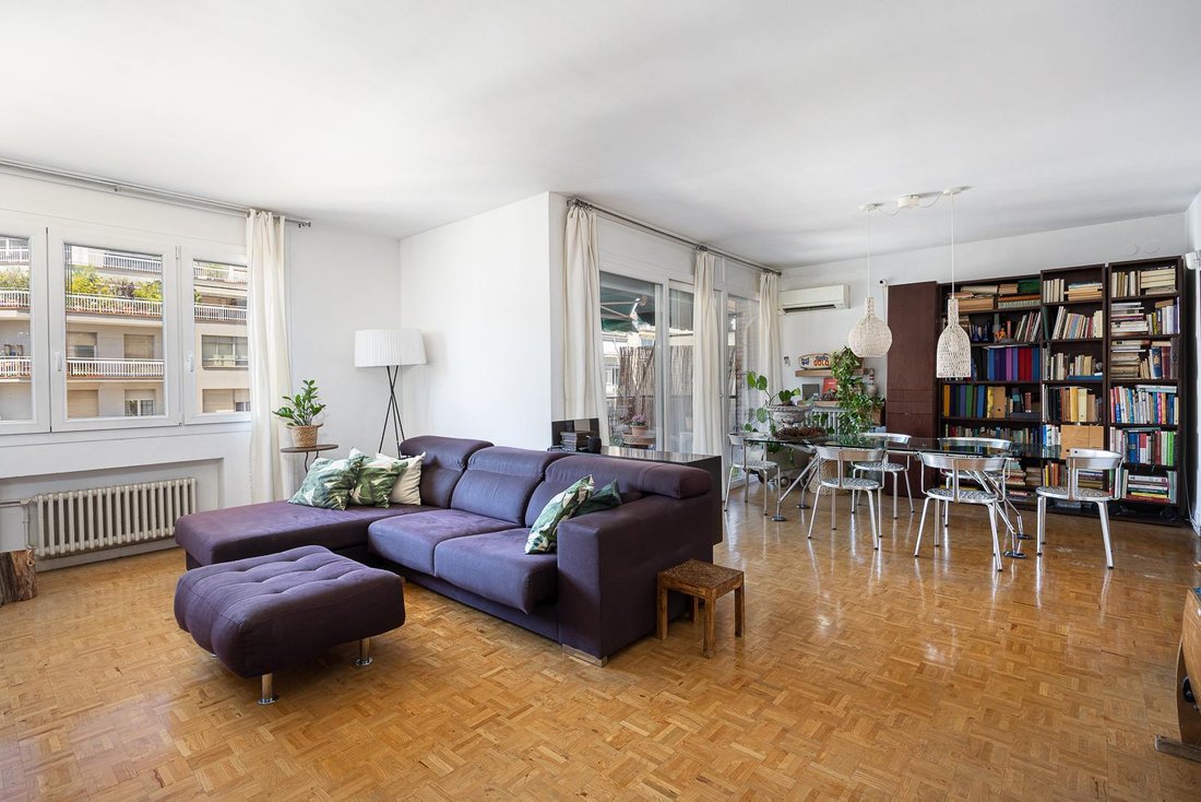 Apartment in Eixample, Barcelona, Spain 2 - 18281093