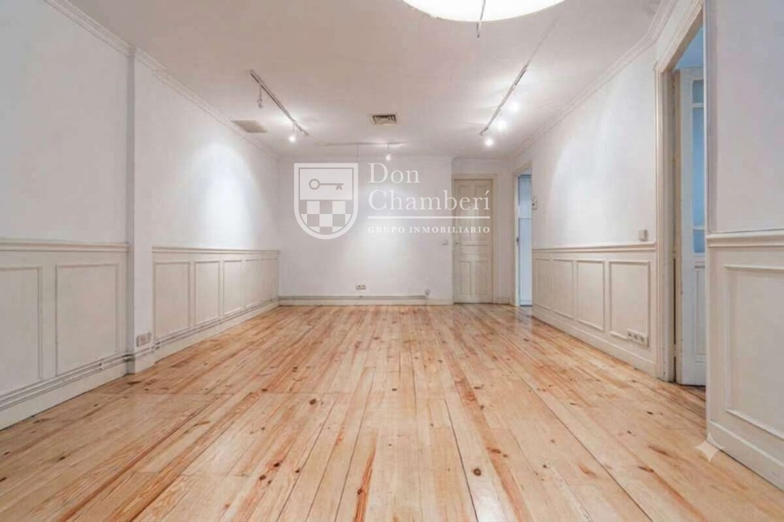 Apartment in Chamberi, Madrid, Spain 4 - 17851519