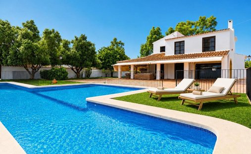 Villa in Santa Pola, Valencian Community, Spain 1
