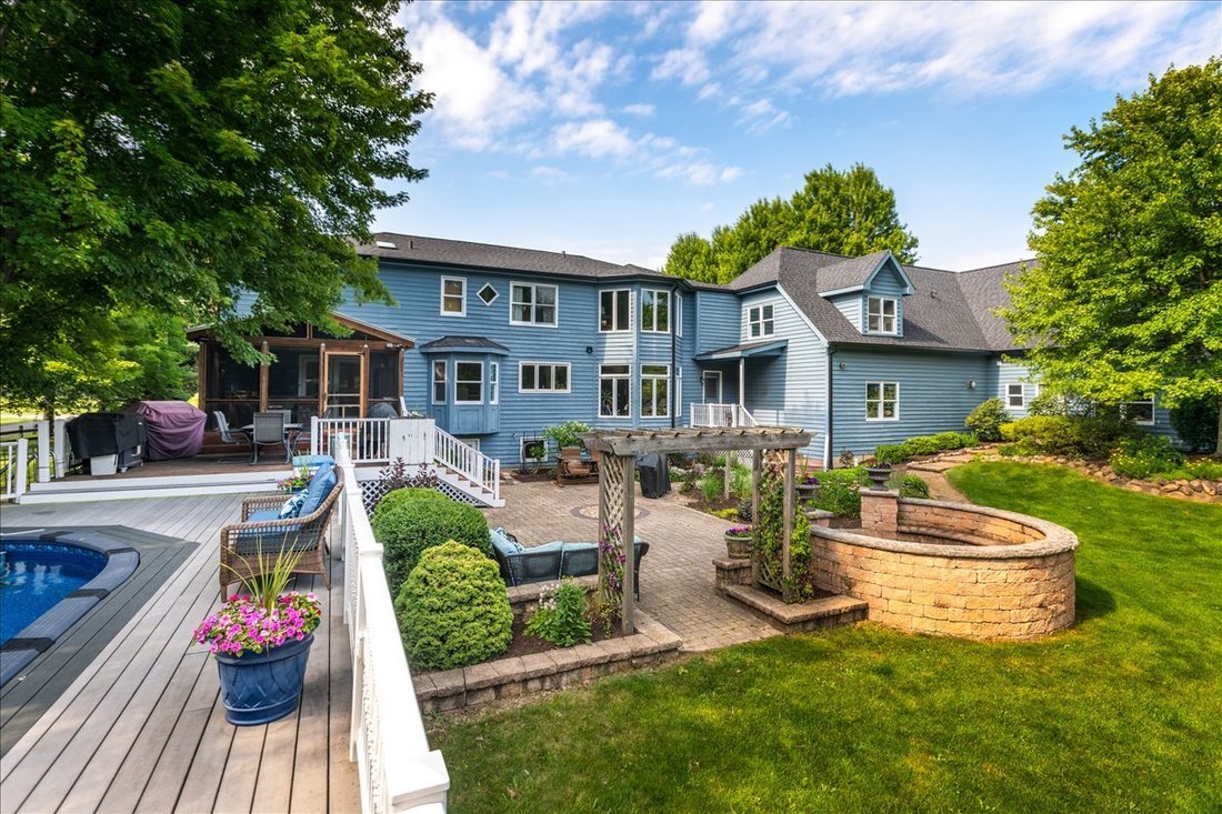 House in Naperville, Illinois, United States 3 - 18282579