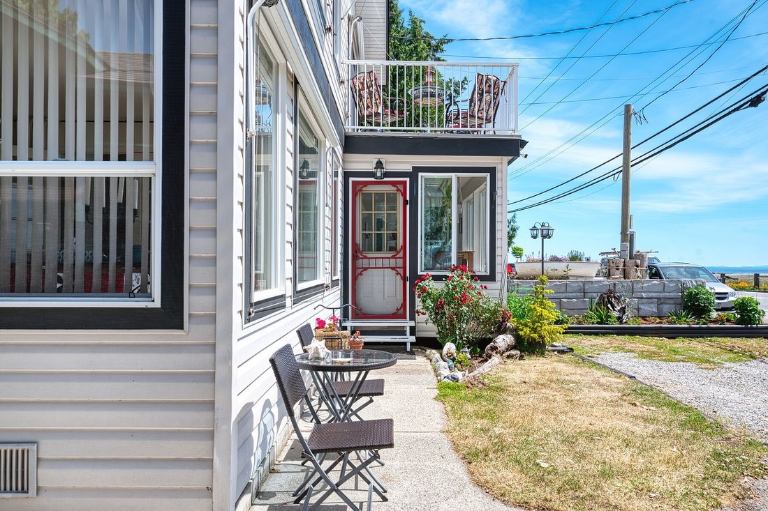 House in Sechelt, British Columbia, Canada 4 - 18283480