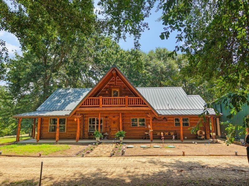 House in Gilmer, Texas, United States 1 - 18280213