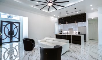 Estate in Naples, Florida, United States 1
