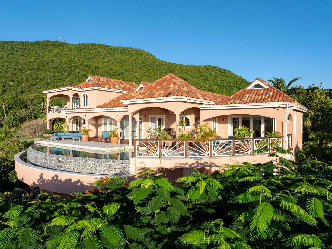 Villa in Charlestown, Saint Paul Charlestown Parish, Saint Kitts and Nevis 3 - 18290206