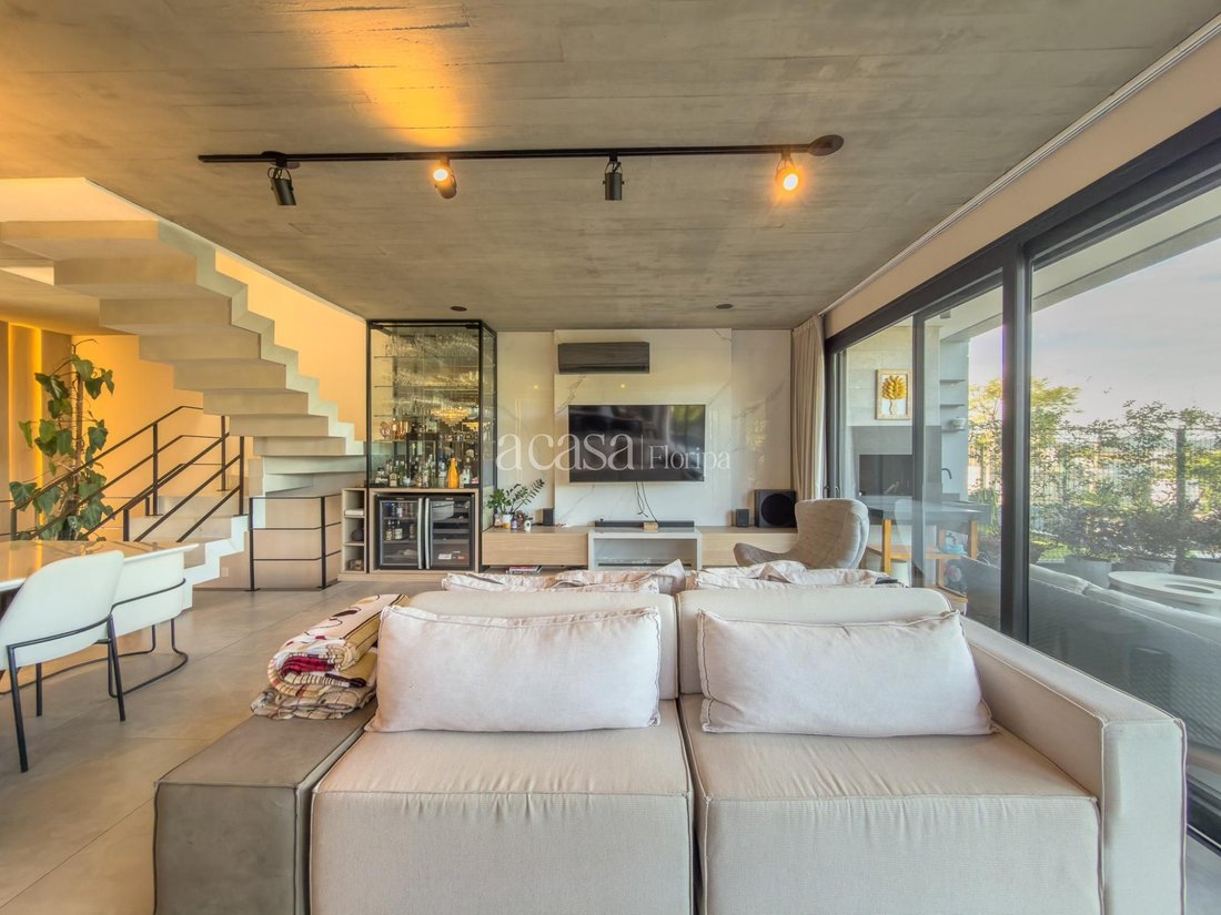 Condo in Florianópolis, State of Santa Catarina, Brazil 1 - 18286846