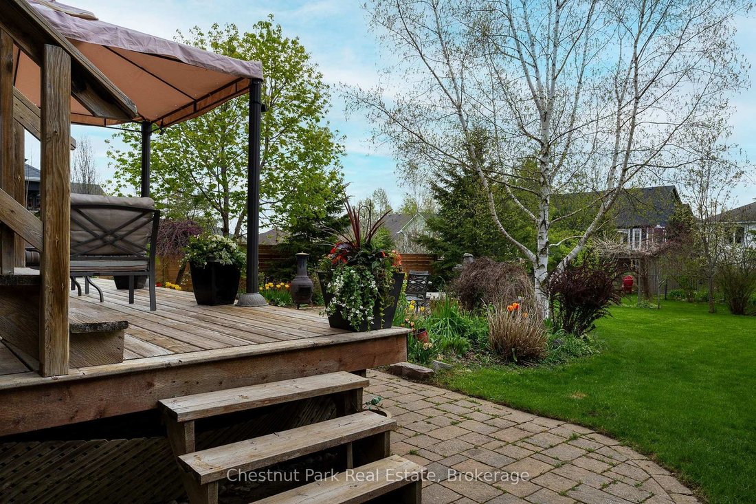 House in Collingwood, Ontario, Canada 3 - 17983032