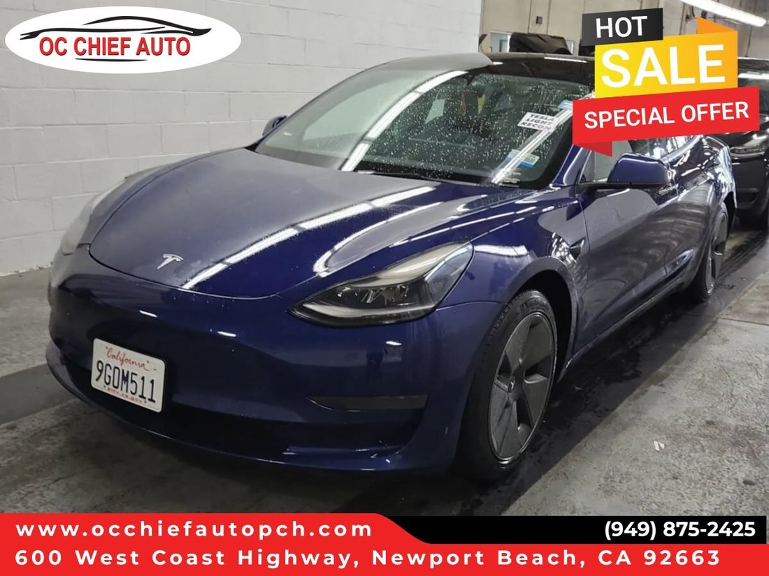 Sedan in Newport Beach, CA, United States 1 - 18291079