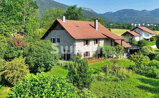 Casa en Échenevex, Auvernia-Ródano-Alpes, Francia 1