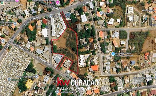 Land in Willemstad, Curaçao, Curaçao 1