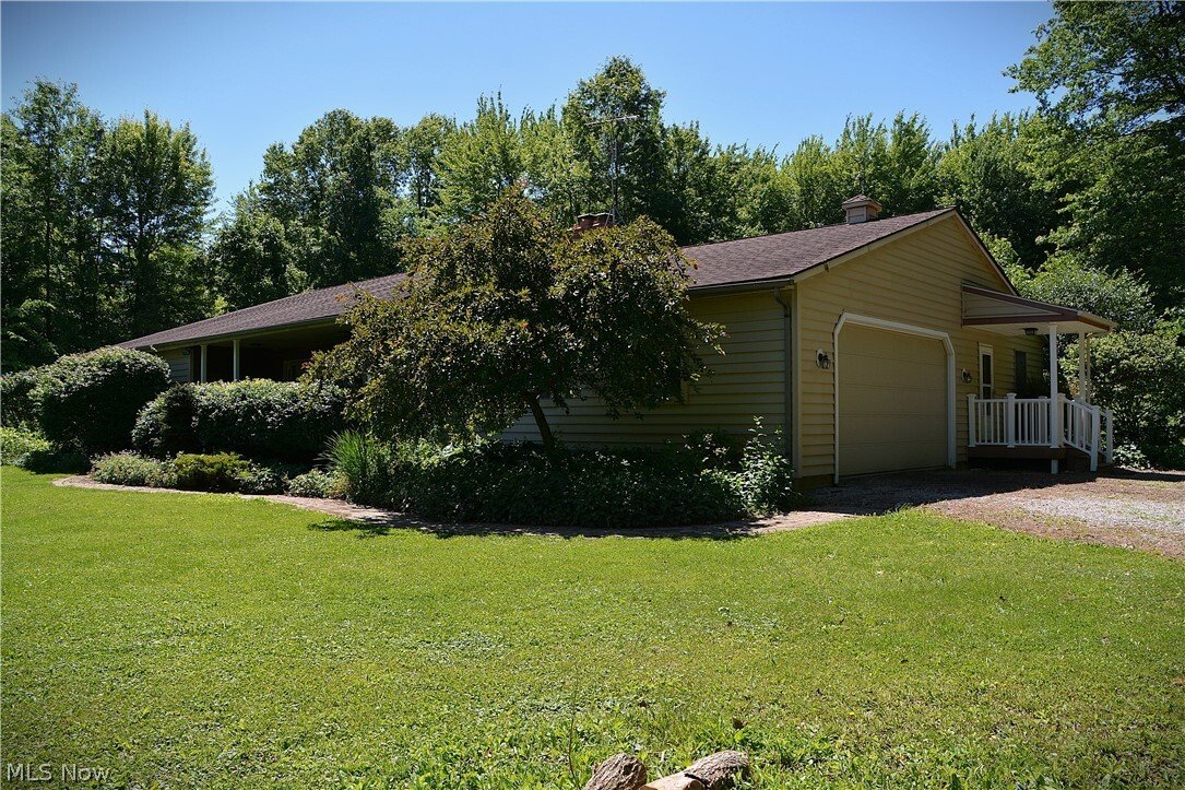 House in Grafton, Ohio, United States 3 - 18290545