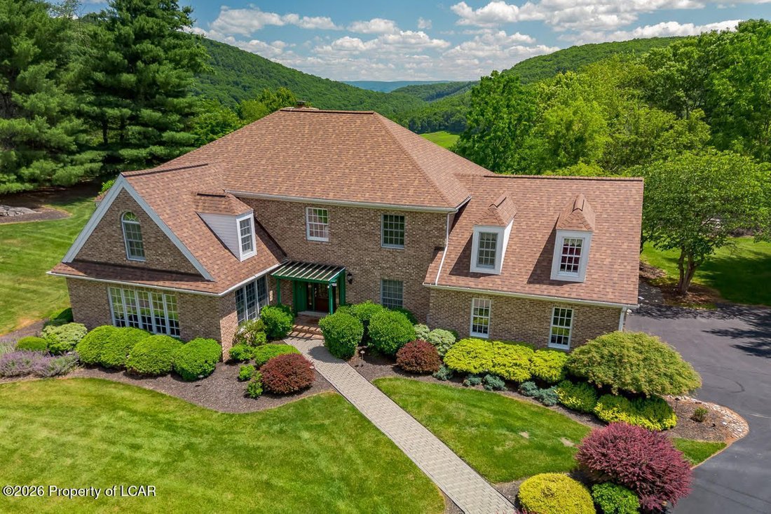 House in Shavertown, Pennsylvania, United States 2 - 18292983