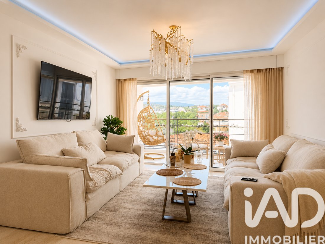 Apartment in Saint Nicolas, Cannes, France 2 - 18246678
