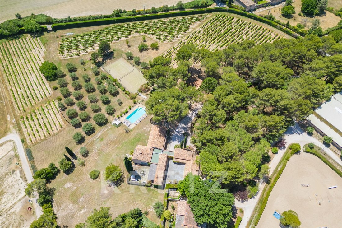 Villa in Plateau de Puyricard-La Trévaresse, Aix-en-Provence, France 4 - 18294906