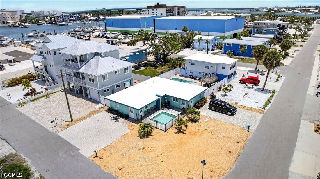 House in Fort Myers Beach, Florida, United States 1 - 18293377