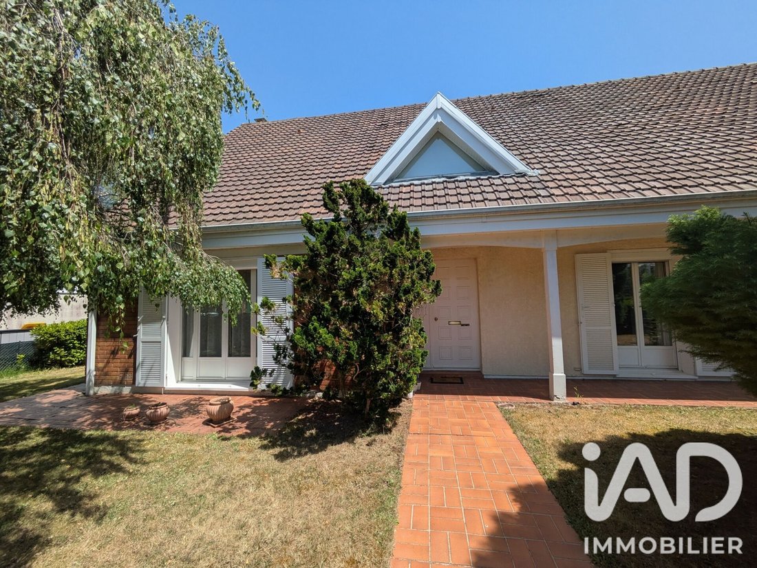 House in Gif-sur-Yvette, Ile-de-France, France 3 - 18290053