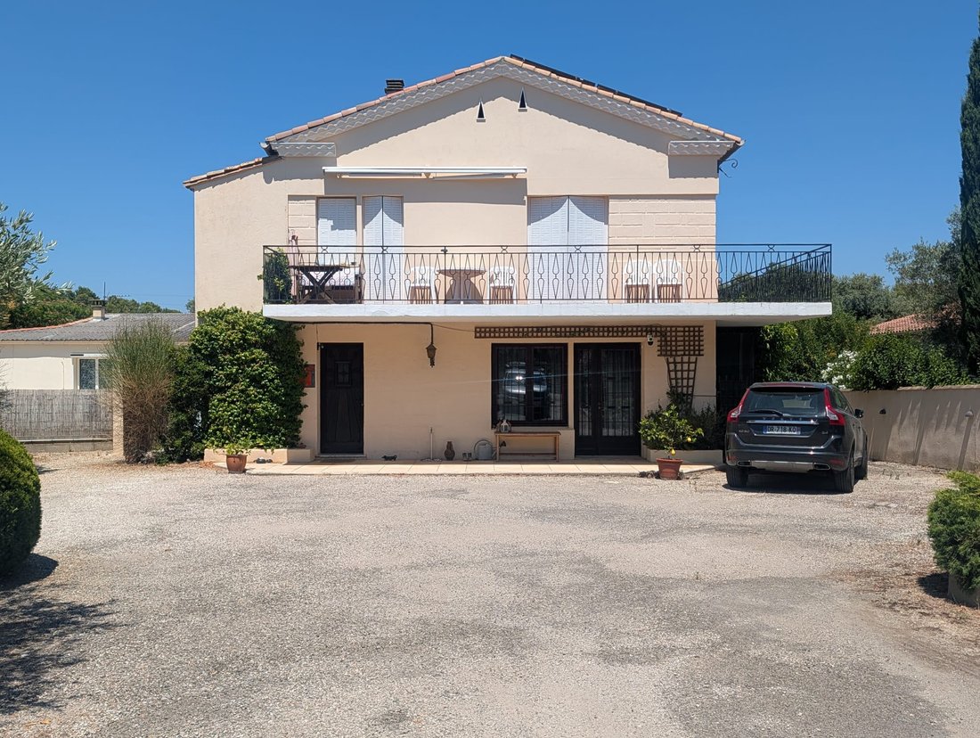 Villa in Sommieres, Occitania, France 5 - 18200888