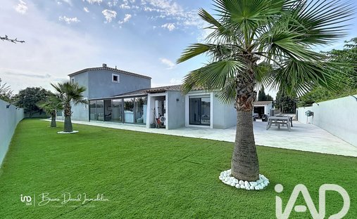 House in Pierrefeu-du-Var, Provence-Alpes-Côte d'Azur, France 1