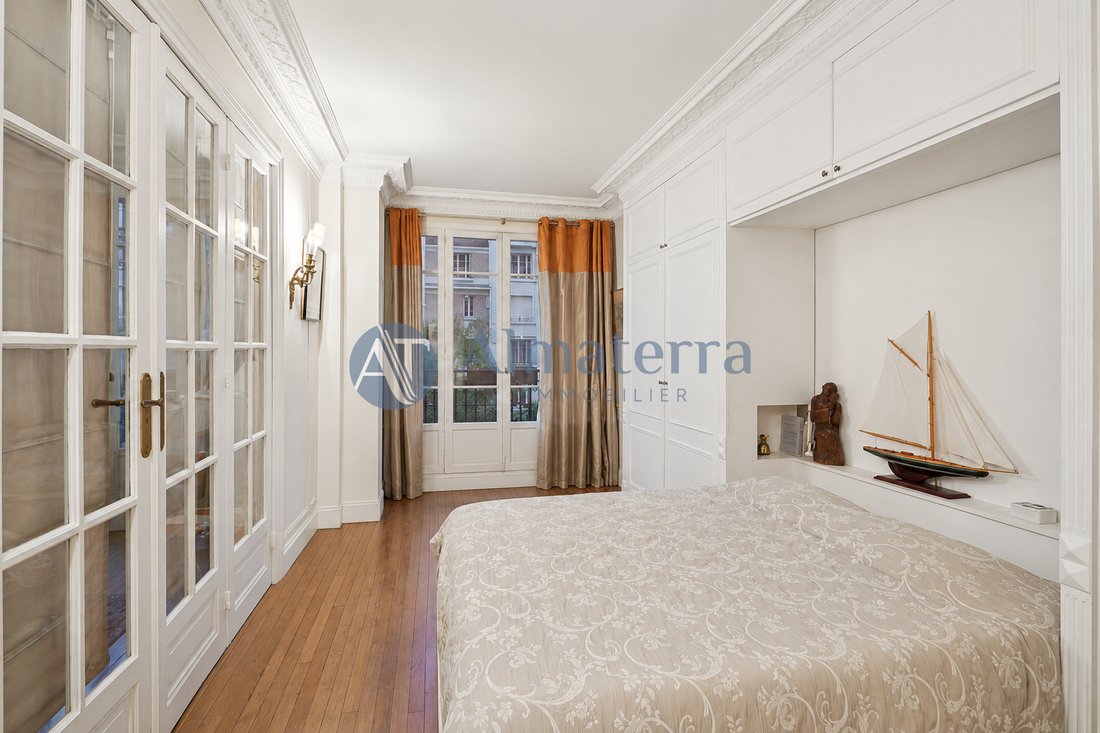 Apartment in Lorette-Martyrs, Paris 9e Arrondissement, Paris 3 - 18284984