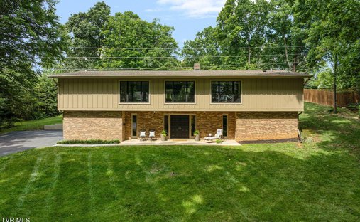 House in Johnson City, Tennessee, United States 1