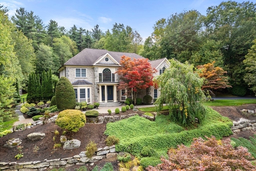 House in Holden, Massachusetts, United States 2 - 18221517