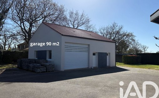 House in Chauve, Pays de la Loire, France 1