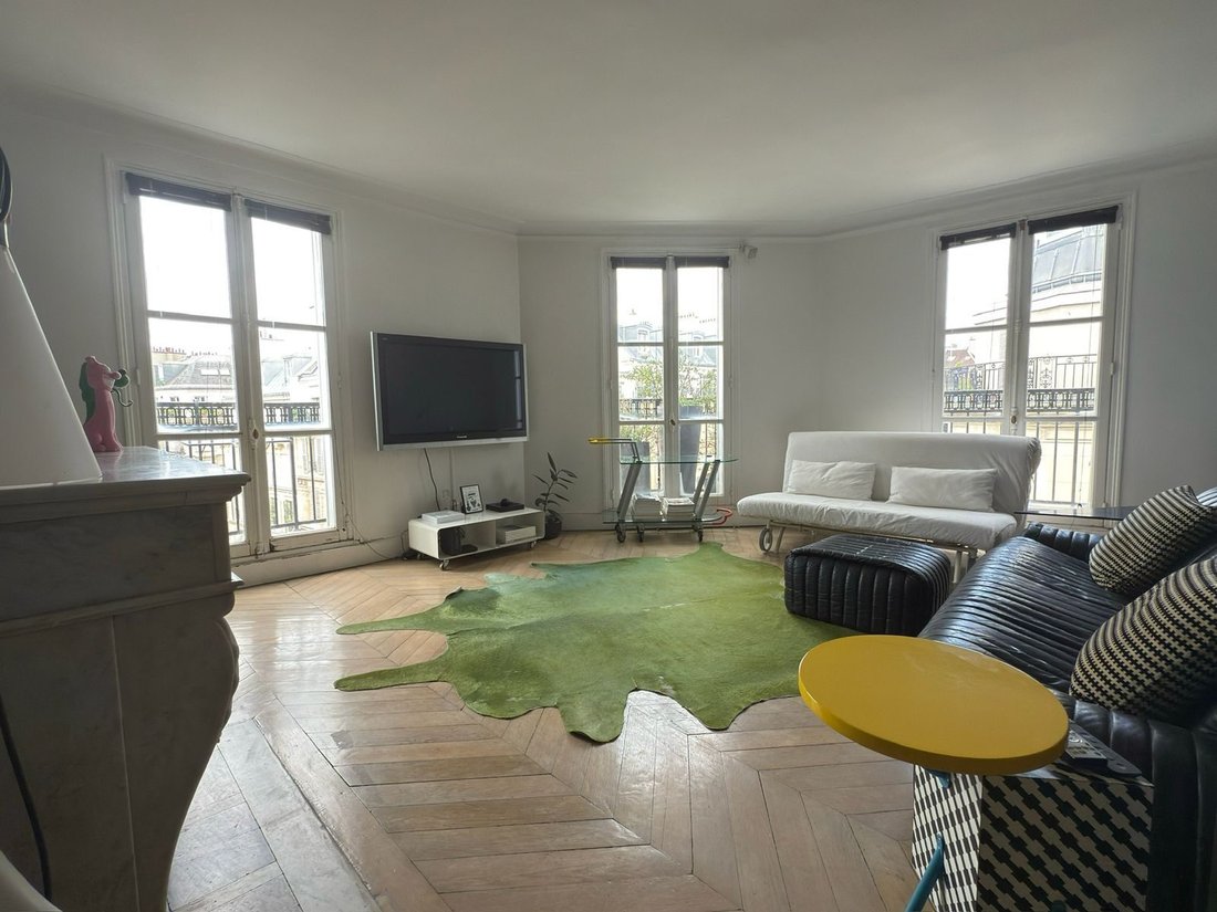 Apartment in Saint Merri, Paris 4e Arrondissement, Paris 2 - 18287845