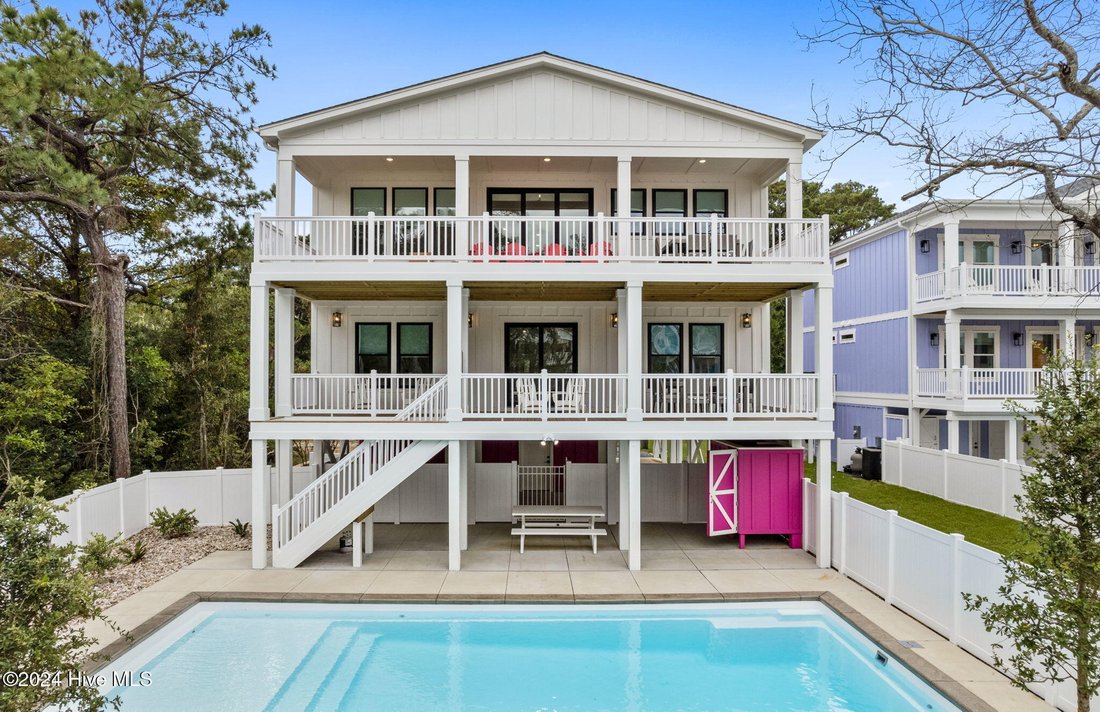 House in Oak Island, North Carolina, United States 3 - 18286108