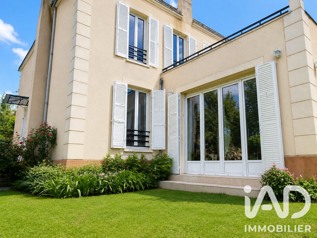 House in Montesson, Ile-de-France, France 1 - 18289966
