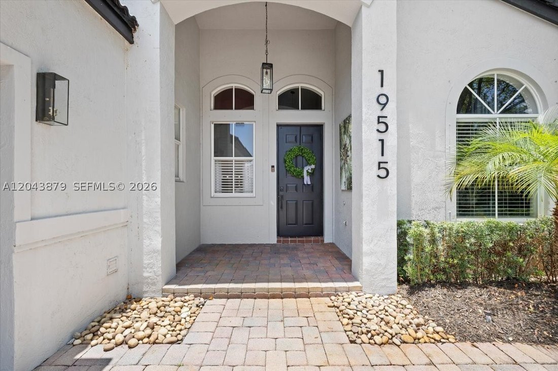 House in Miramar, Florida, United States 3 - 18293801