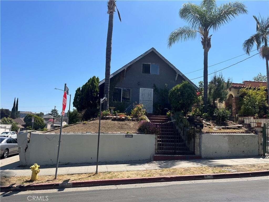 House in East Los Angeles, California, United States 4 - 18205376