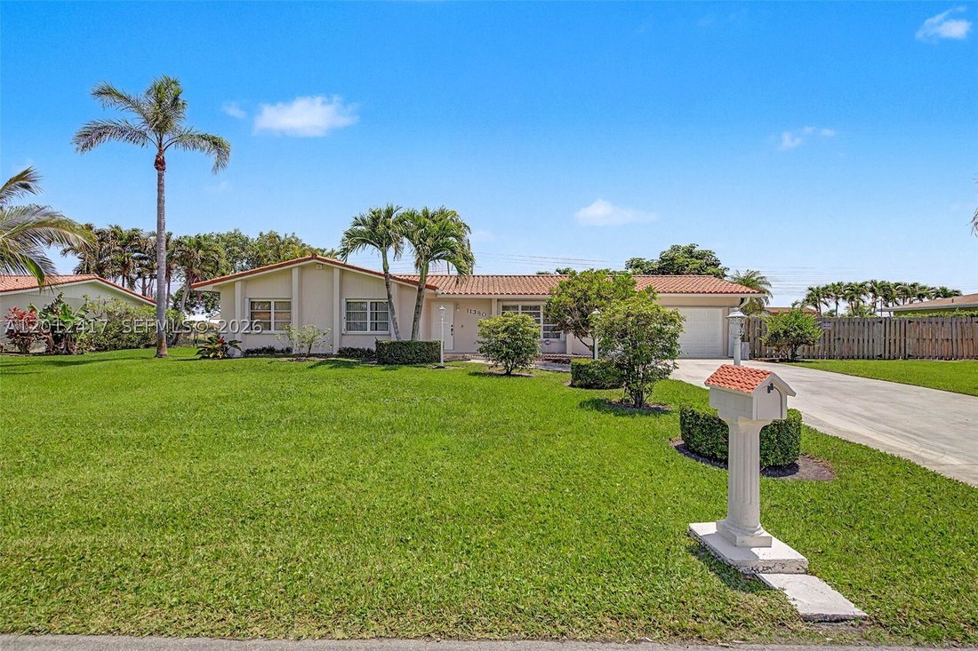 House in Miami, Florida, United States 1 - 17846363
