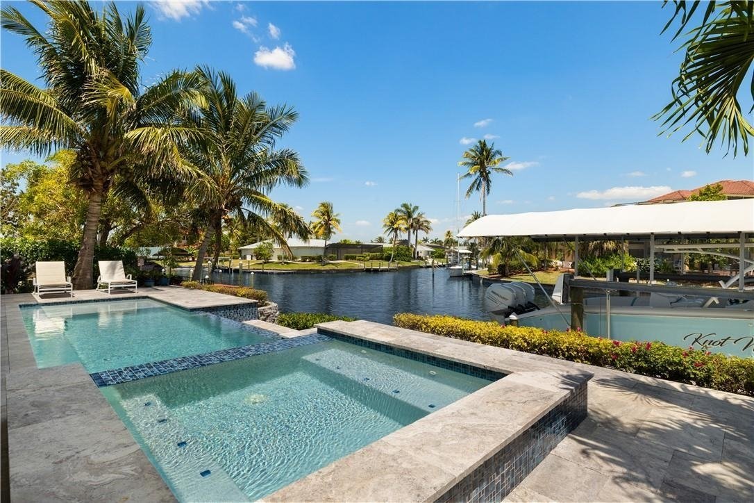 House in Fort Myers, Florida, United States 4 - 18293147