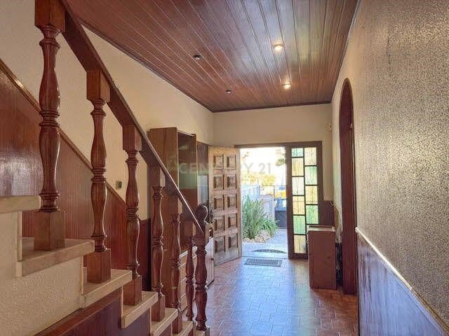 Villa in Algueirao-Mem Martins, Lisbon, Portugal 3 - 18284943