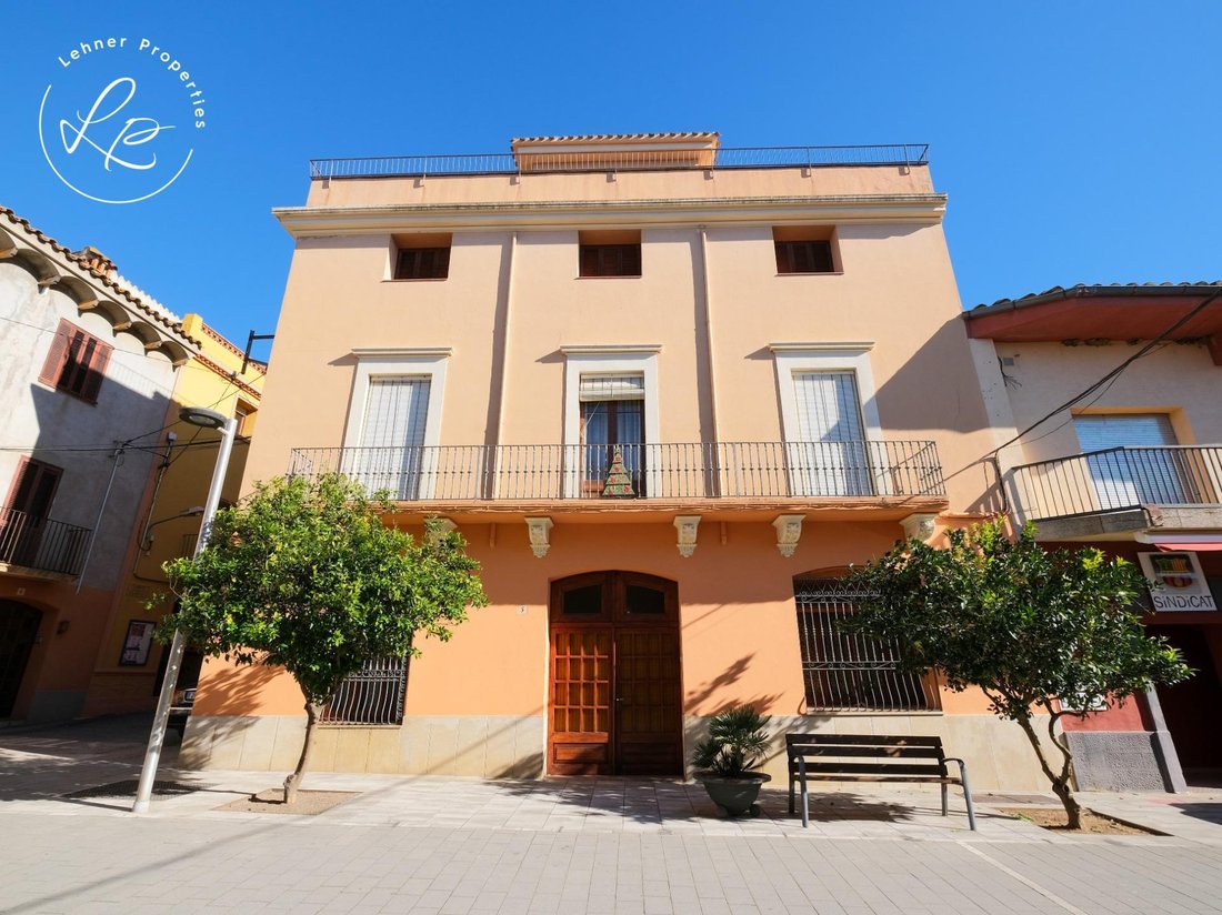 Garriguella, Catalonia, Spain 2 - 18288376
