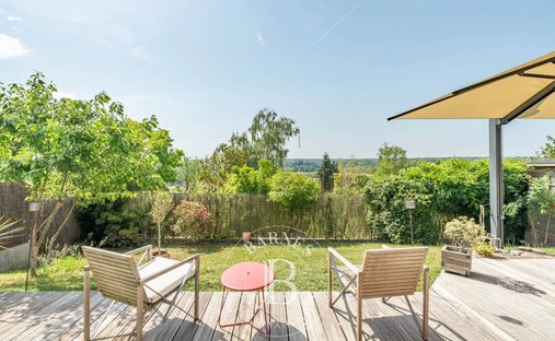 House in Sud, Chambourcy, France 1