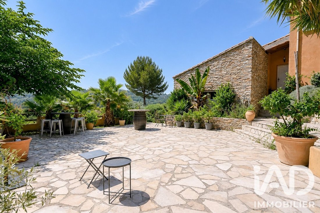 House in Carnoux-en-Provence, Provence-Alpes-Côte d'Azur, France 4 - 18290023