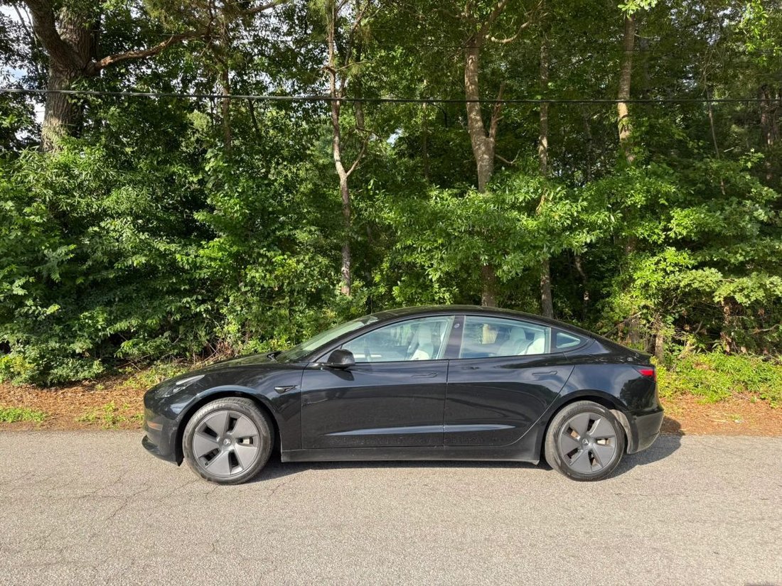 2021 Tesla Model 3 Long Range Sedan 4D in Lithia Springs, GA, United States 2 - 18035165