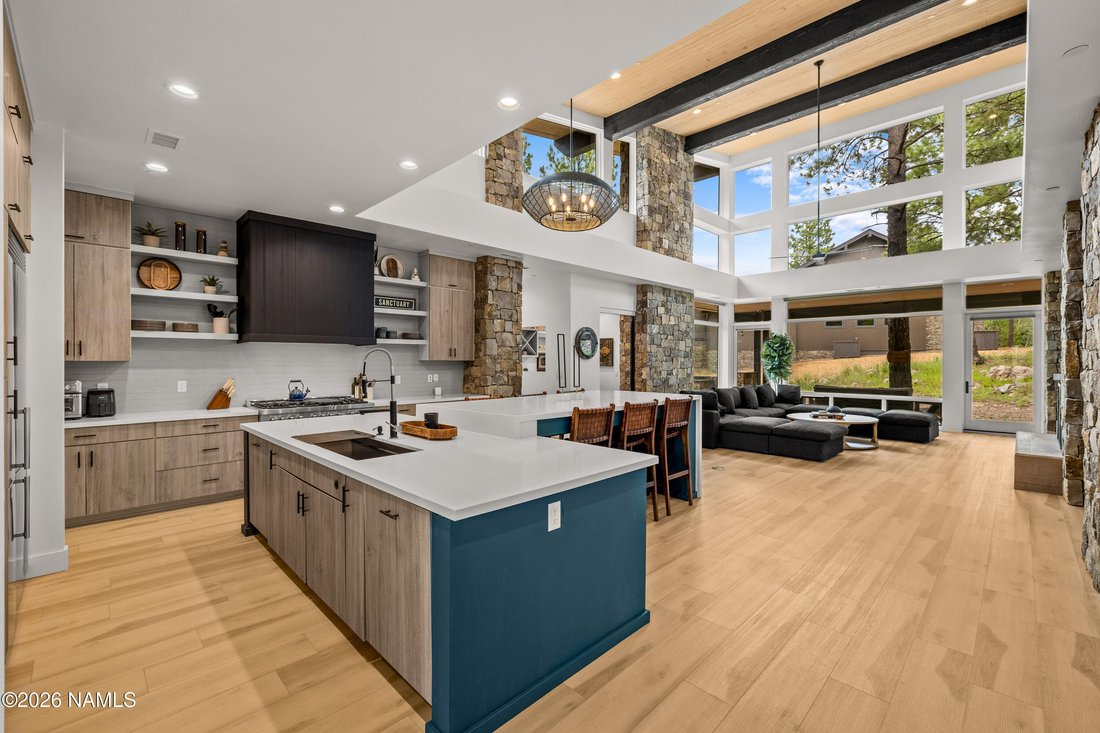 House in Flagstaff, Arizona, United States 2 - 17102393