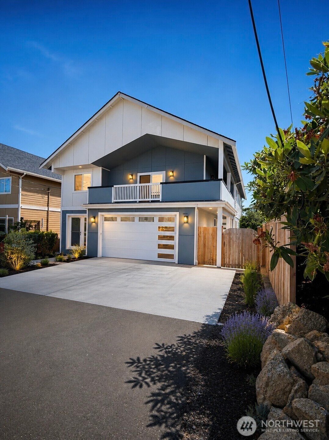 House in Tukwila, Washington, United States 1 - 18288005