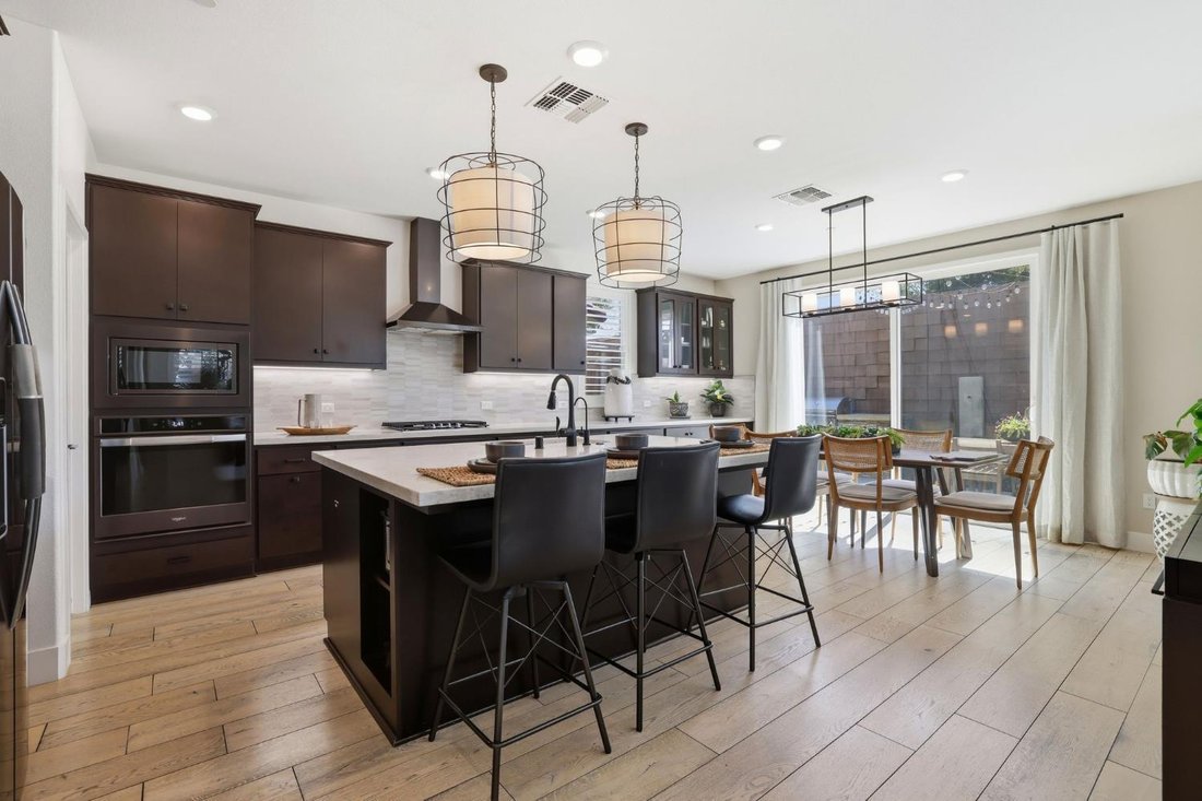 House in Folsom, California, United States 3 - 18286542