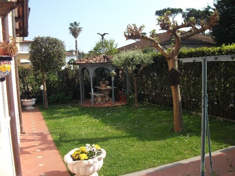 Villa in Center, Forte dei Marmi, Tuscany 3 - 18293651