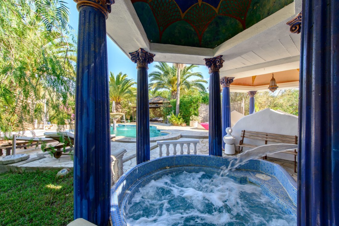 Villa in Ibiza Town, Balearic Islands, Spain 4 - 18289242