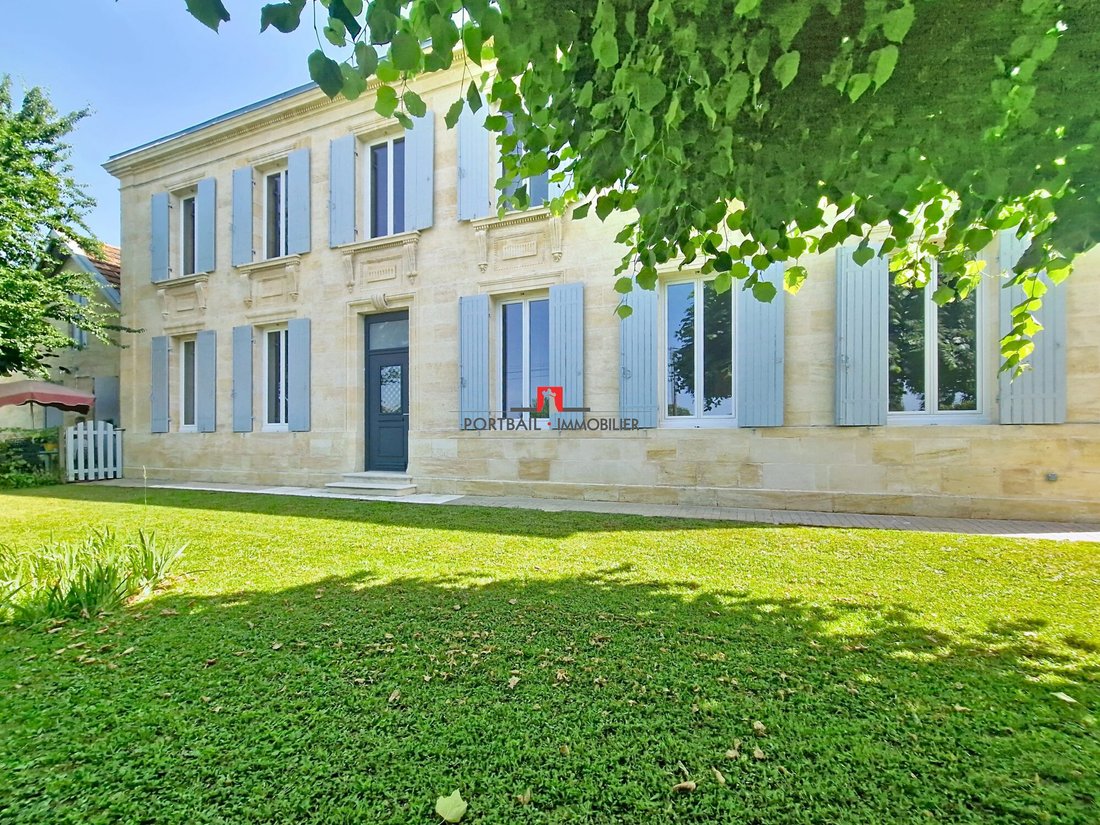 House in Bayon-sur-Gironde, Nouvelle-Aquitaine, France 1 - 18287906