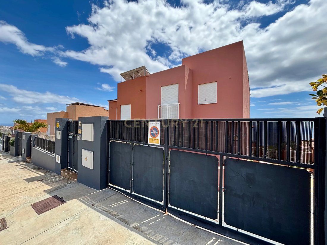 Villa in Candelaria, Canary Islands, Spain 2 - 18295972