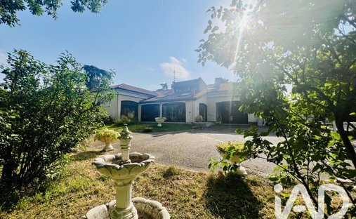 House in Nouveaux Quartiers, Pibrac, France 1