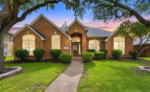 House in Plano, Texas, United States 1